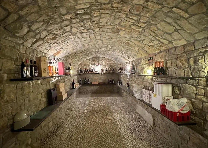 Luxury Countryside Villa Bettola (Emilia-Romagna)