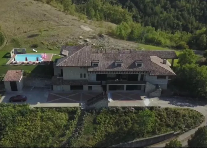 Luxury Countryside Villa